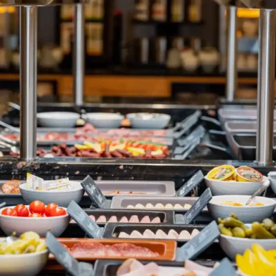 Buffet Alpenhotel Montafon Bildrechte: prader.photo